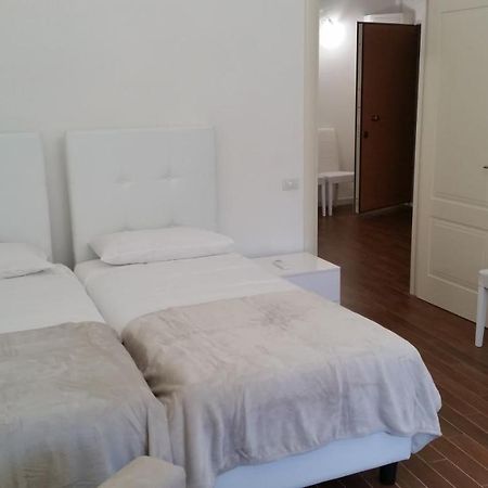 Isonzo Comfort Apartament Apartment Ancona Luaran gambar